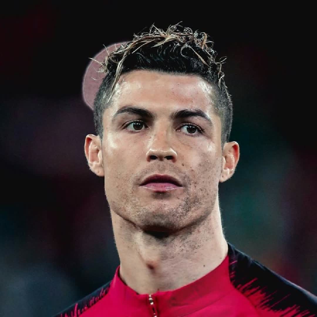 Post by Yes Boss: cristiano ronaldo❤️‍🩹❤️‍🩹❤️‍🩹 #buzzer_fan_official #sports #Daily #viral #fyp #buzzer #trending #Game #soccer...