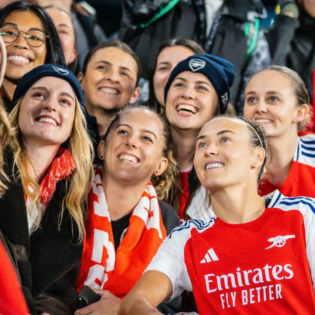 Post by Manchester United: Womens arsenal funs #Ethiopia #ethiopian #Ethiopia_Sport #buzzer #fyp #viral #Daily #sports #football #basketball