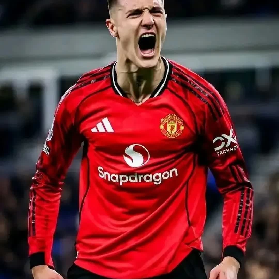 Post by Addisu Masresha: Sesko Manchester United player #buzzer #viral #fyp #football #soccer #trending #Daily #sports #ManchesterUnited #sesko