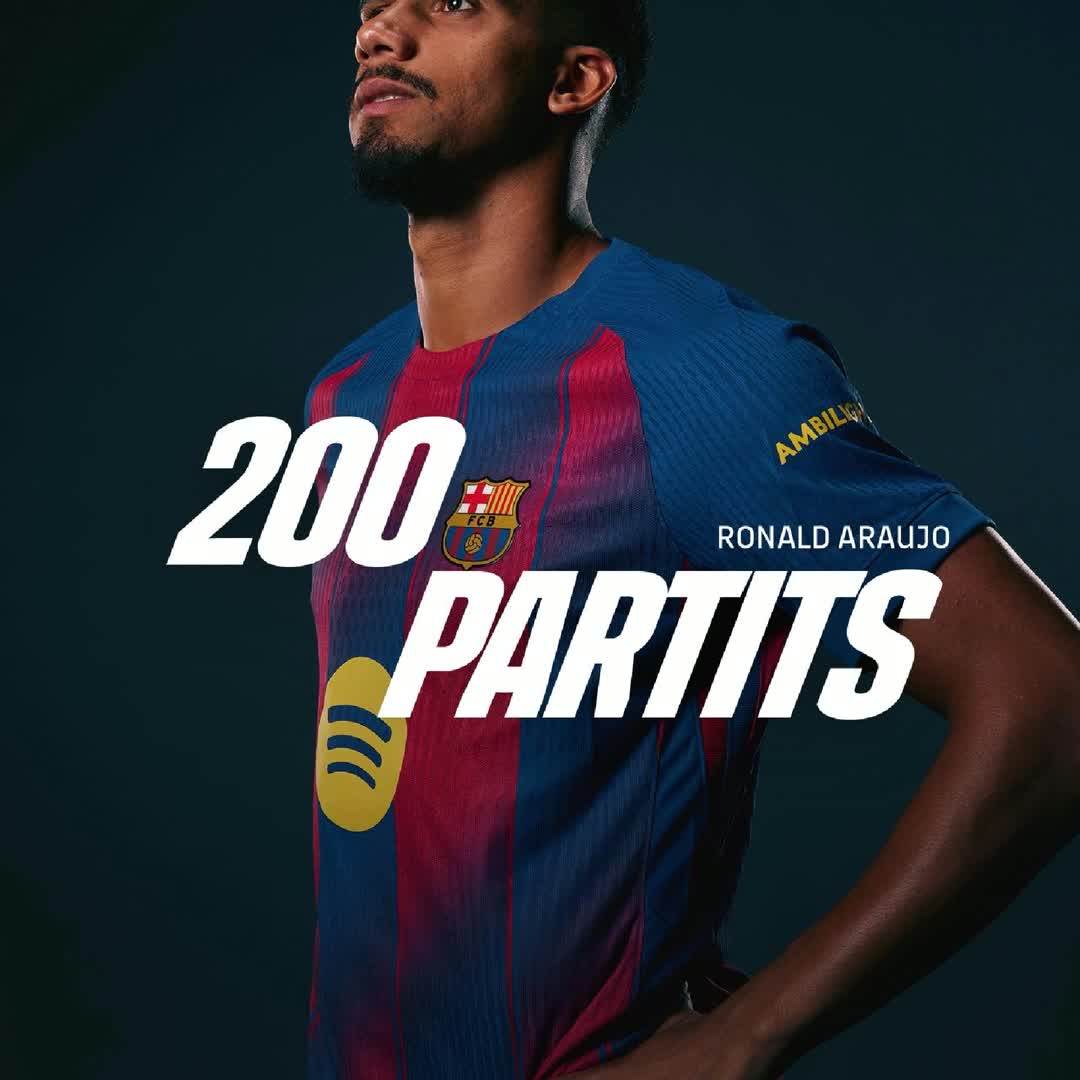 Post by Mst Ritha Begum: 2️⃣0️⃣0️⃣ partits del nostre capità amb el Barça! Per molts més, Ronald! 💙❤️ 200 appearances for our captain 🇺🇾...