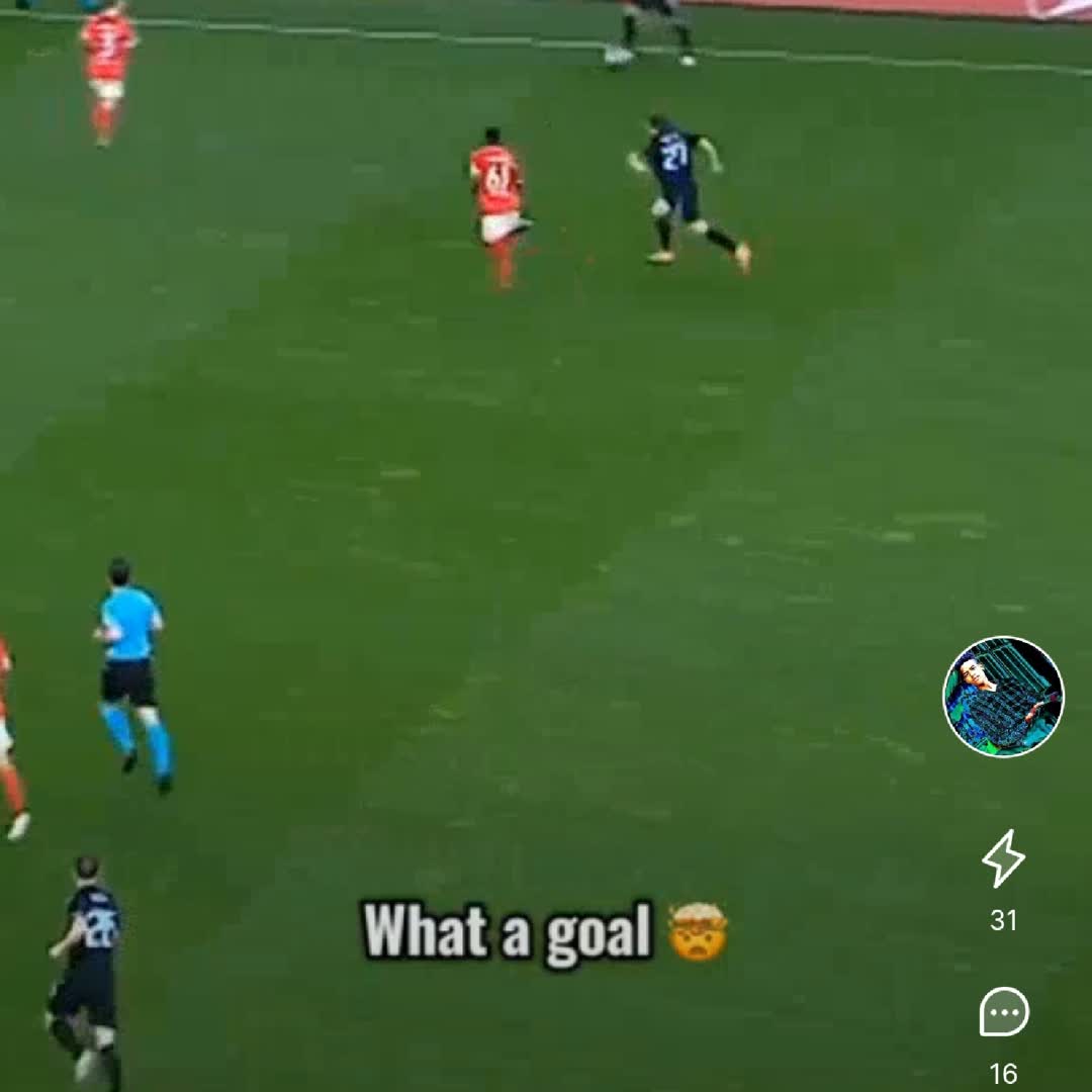 Post by Misra Aliyi: Football ⚽ @zoomfx @football45 @laternigatu202 @melkamufikru1 #football #footballbuzzer #football7fan...