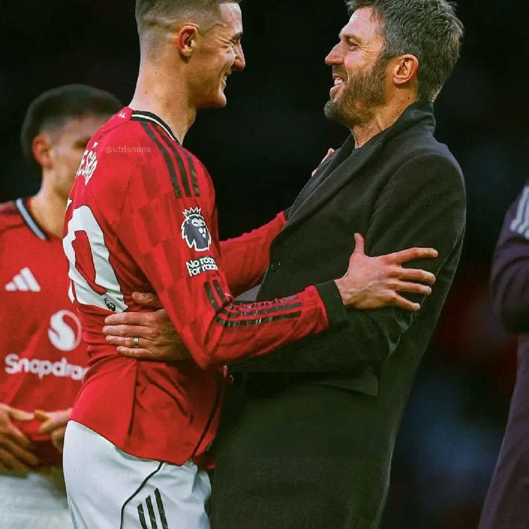 Post by Rok Planinsek: 🛑✅ Michael Carrick has CHANGED the trajectory of Benjamin Sesko’s career at Manchester United. What a great job he...