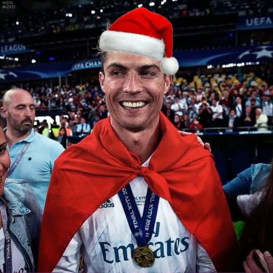 Post by HD FOOTBALL: Christmas 🎄Ronaldo @yirga @abebawsisay20 @freeman_official @umerabiyya293 @mubajr13 @gunners241 @zed_1921...