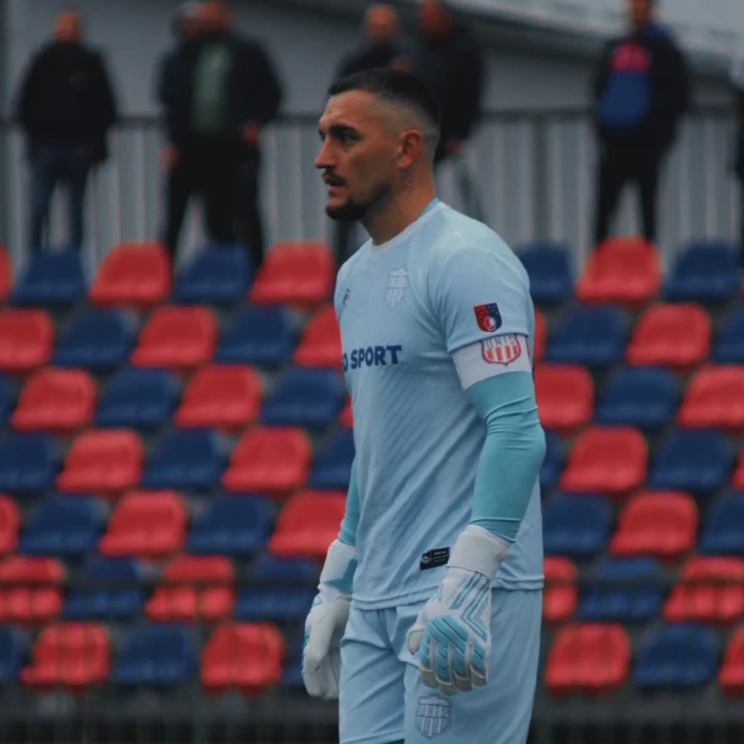 Post by Ibro Hodzic: 🧤 @fkunis #Game #soccer #football #buzzer #Daily #fyp #viral #sports #Goalkeeper