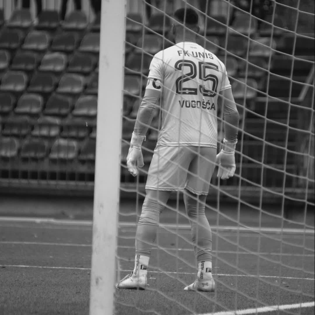 Post by Ibro Hodzic: 👋🏻 @fkunis #football #soccer #Game #sports #fyp #buzzer #BudiDioUnisovePrice #Goalkeeper