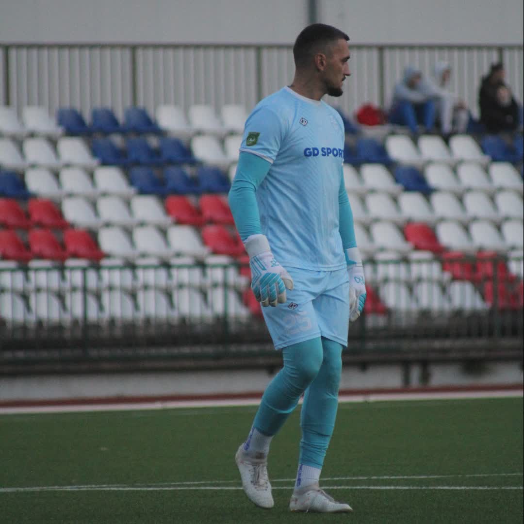 Post by Ibro Hodzic: 👍🏻 @fkunis #buzzer #sports #Daily #fyp #football #Game #Goalkeeper