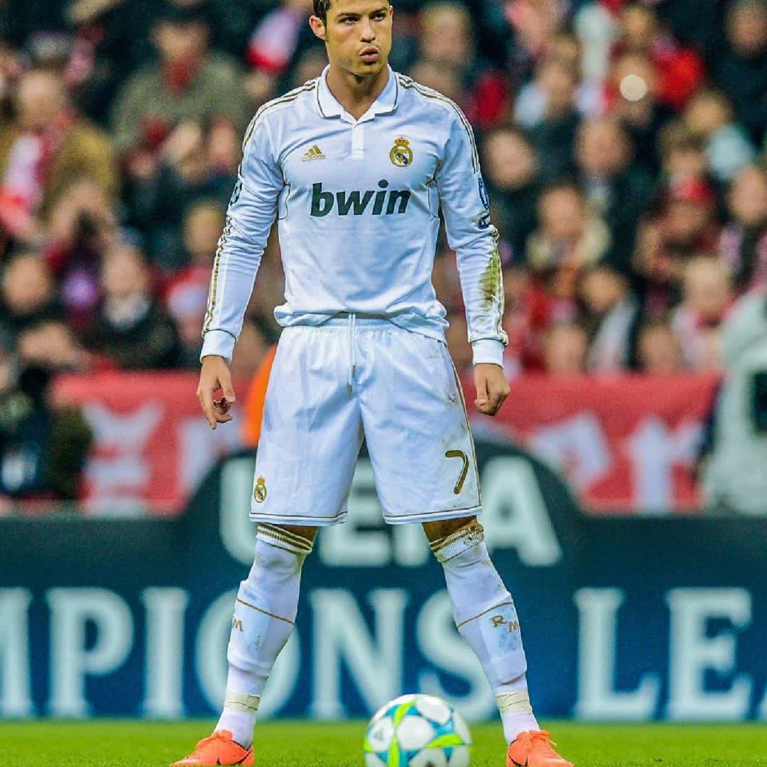 Post by Every Games: The greatest of all time cr7 🌹 @crsport @fikrabachiso @abeyomakyor @ball.9 @mezgemez @wondimneh444 @sintayehuc16...