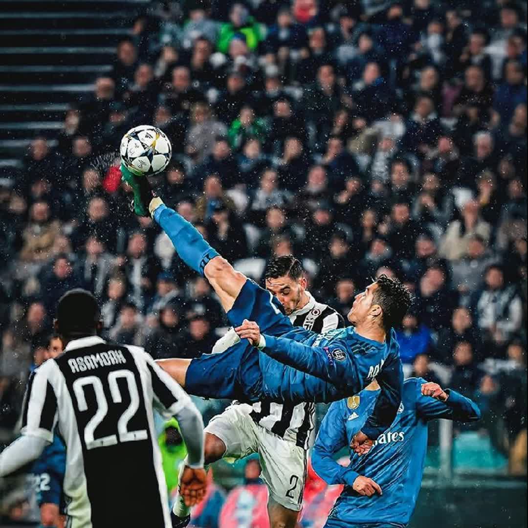 Post by Samuel Isaac: Ever wondered how long it took Ronaldo to master the bicycle kick? Years of work. Endless repetition. Over 10 goals...
