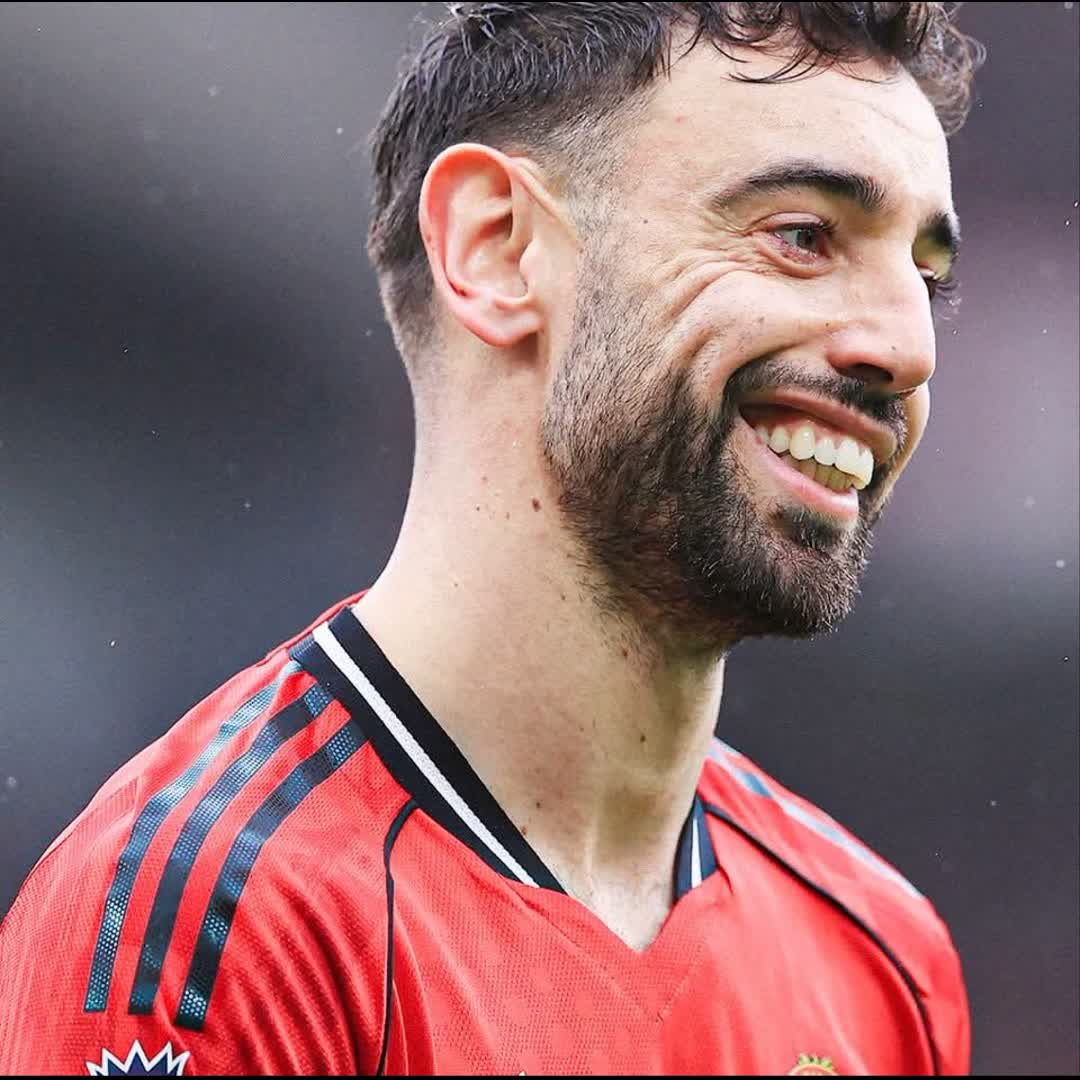 Post by Enoch Akinyemi: Bruno Fernandes season awards checklist 👀 - Writers Association Footballer of the Year ✅ - FIFA XI ⏳ - Ballon d’Or...