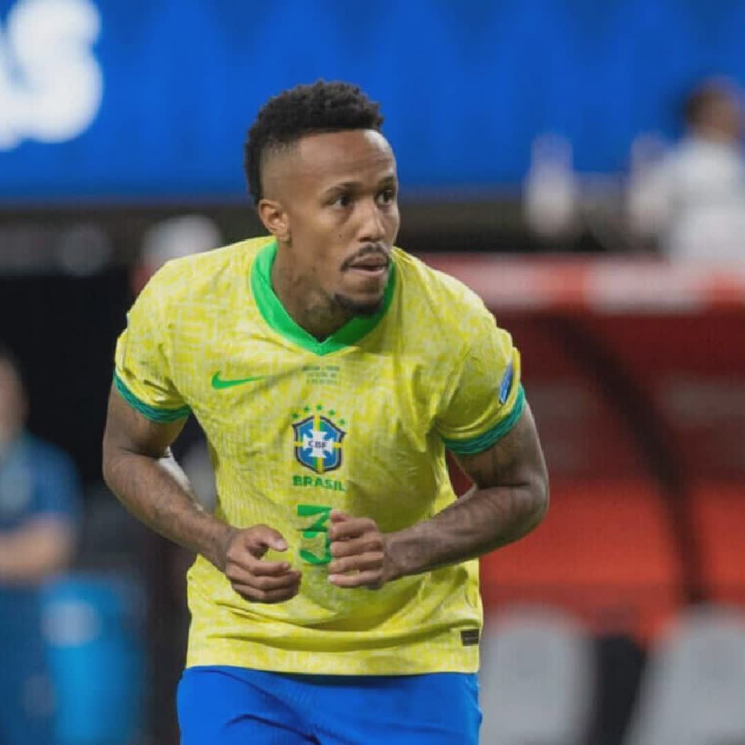 Post by Football Plug: 🚨 𝗕𝗥𝗘𝗔𝗞𝗜𝗡𝗚: Eder Militao has discomfort in his right abductor. He will undergo tests in Madrid tomorrow....