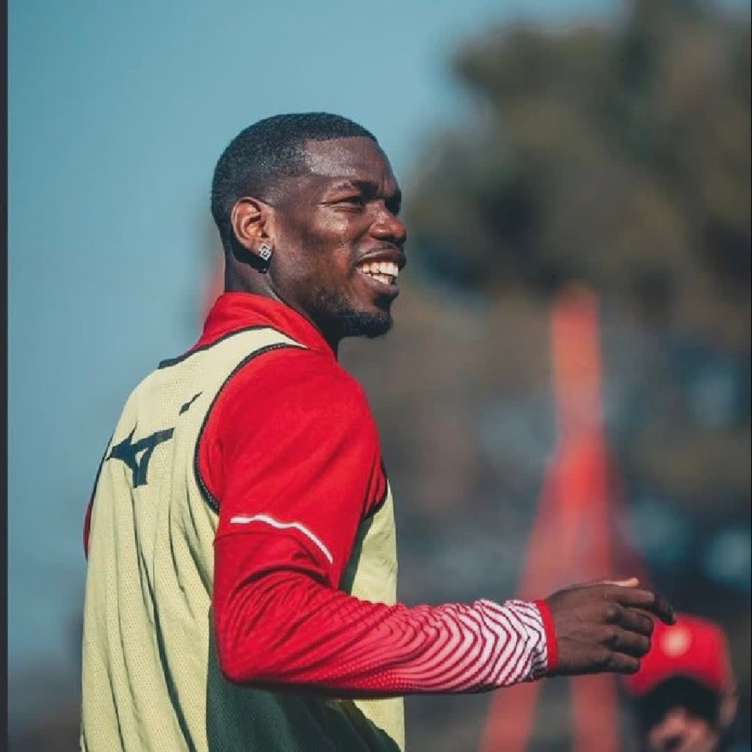 Post by Football Plug: 🚨 𝗝𝗨𝗦𝗧 𝗜𝗡: Paul Pogba is expected to be available for Monaco's game this weekend against Rennes. @melznyathi...