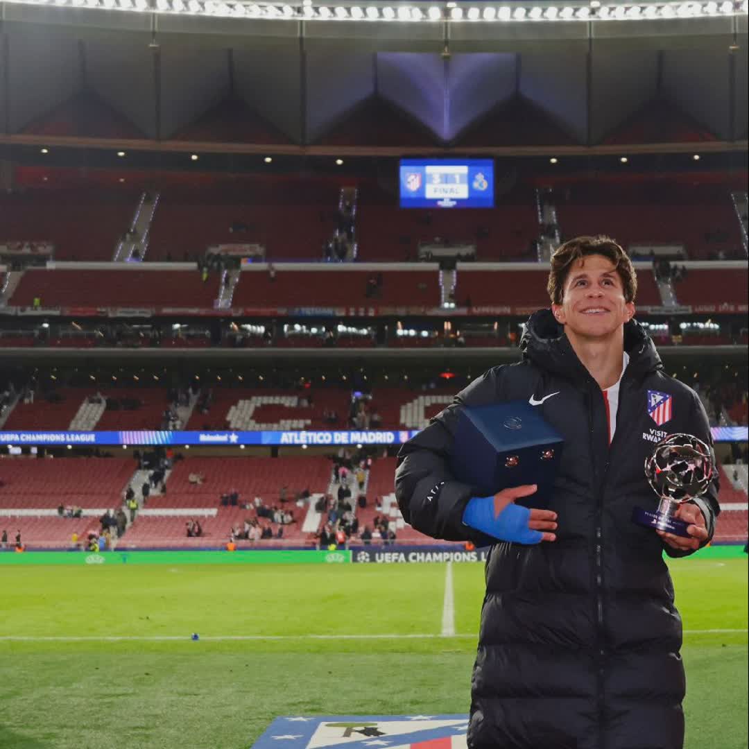Post by Football Plug: 🚨🗣️Giuliano Simeone (Atletico Madrid forward and son of head coach Diego Simeone): "If Atleti win a trophy this...