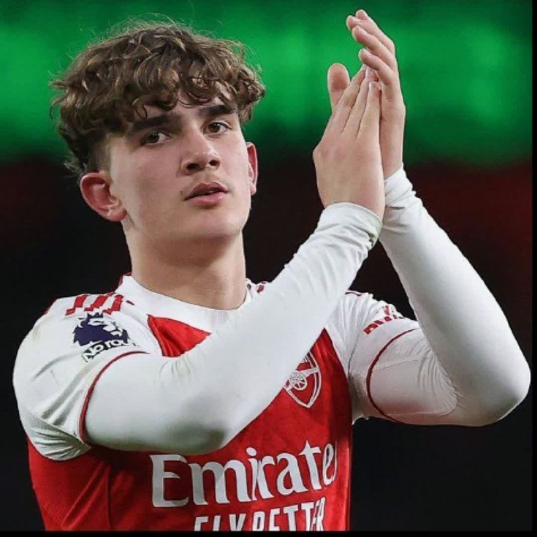 Post by bruke akebergn: @dati @qualityangel @abinetmusic799 @yise.t @ephreem #buzzer_fan_official #football #Daily #sports #fyp #viral #buzzer