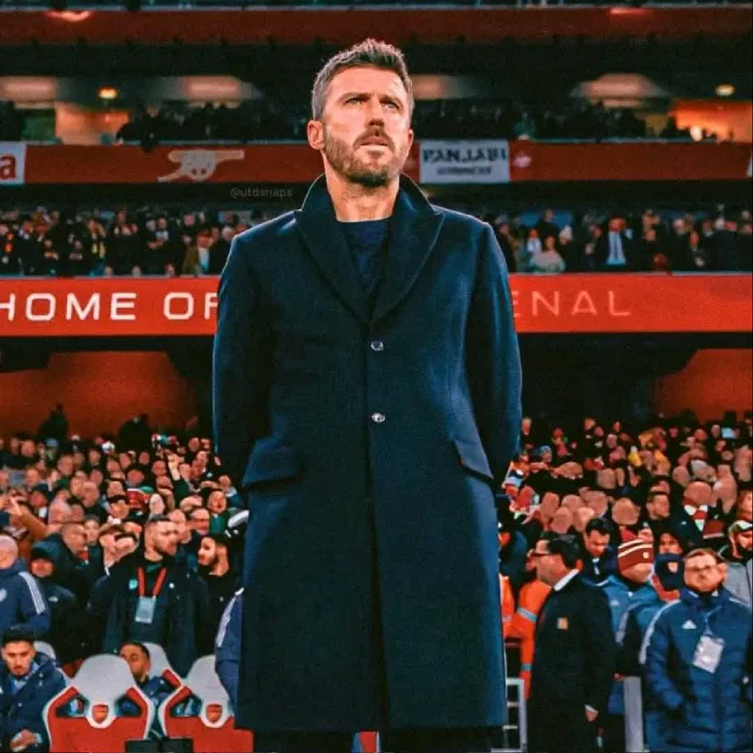 Post by Godswill Onyebuchi: 🚨 𝐎𝐅𝐅𝐈𝐂𝐈𝐀𝐋: Michael Carrick wins the Premier League 𝐌𝐚𝐧𝐚𝐠𝐞𝐫 𝐨𝐟 𝐭𝐡𝐞 𝐌𝐨𝐧𝐭𝐡 award for...