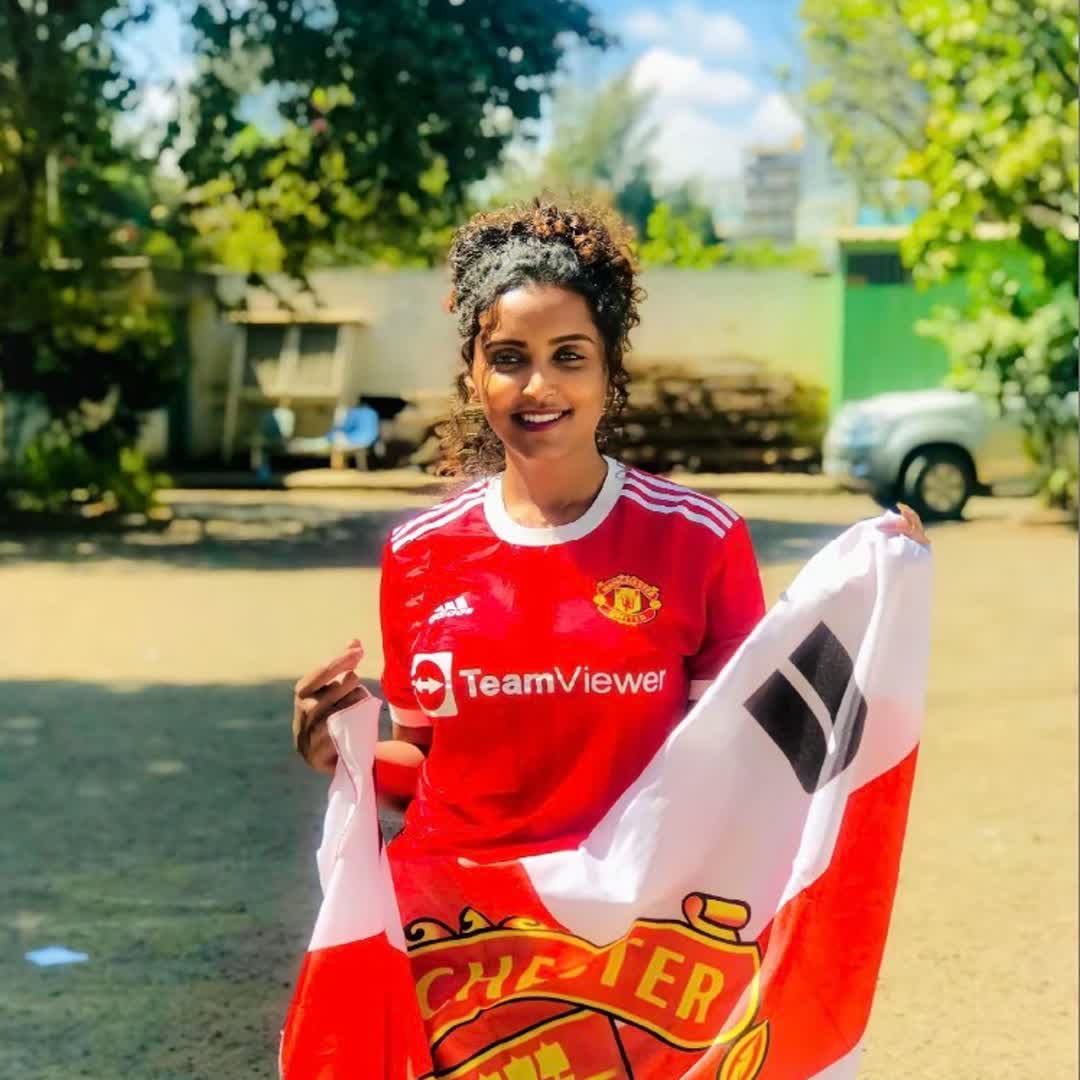 Post by hatske14ugr Habtsh: Glory Glory man United😎😎🔥🔥 @fasikabelete17 @bilo21 #buzzer #viral #fyp #Daily #buzzer_fan_official #sports...
