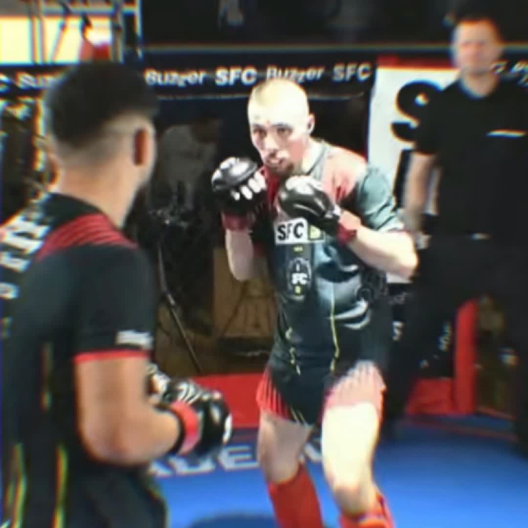 Post by Alli Abdulovski: #buzzer #viral #fyp #sports #buzzer_fan_official #MMA #mmaforlife #mmafights #MMAhighlights #MMAFighter