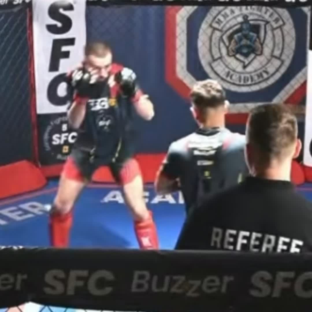 Post by Alli Abdulovski: #buzzer #viral #fyp #sports #buzzer_fan_official #MMA #mmaforlife #mmafights #MMAhighlights #MMAFighter #mmamotivation