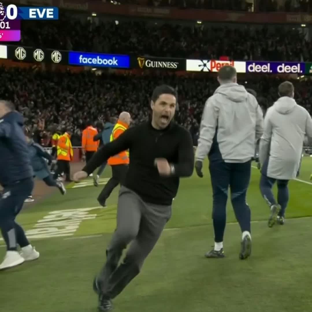 Post by Hussien Ahmed: Arteta's reaction on dowmans goal #buzzer #viral #fyp #sports #Daily #football #buzzer_fan_official #soccer...