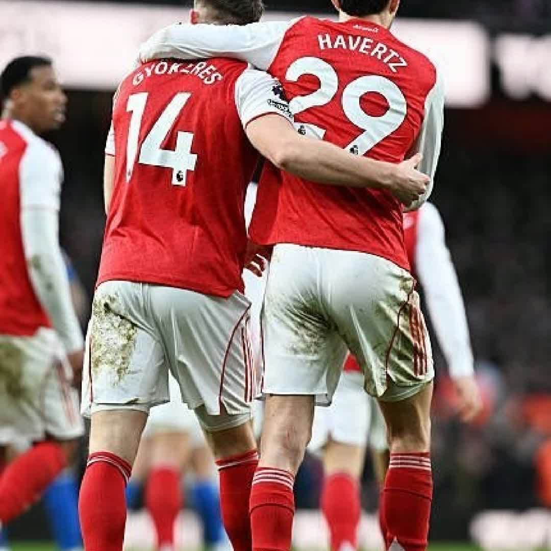 Post by Hussien Ahmed: Kai🤝Gyökeres @Arsenal #arsenal_fans_page #arsenal_london #buzzer #viral #fyp #sports #Daily #buzzer_fan_official...