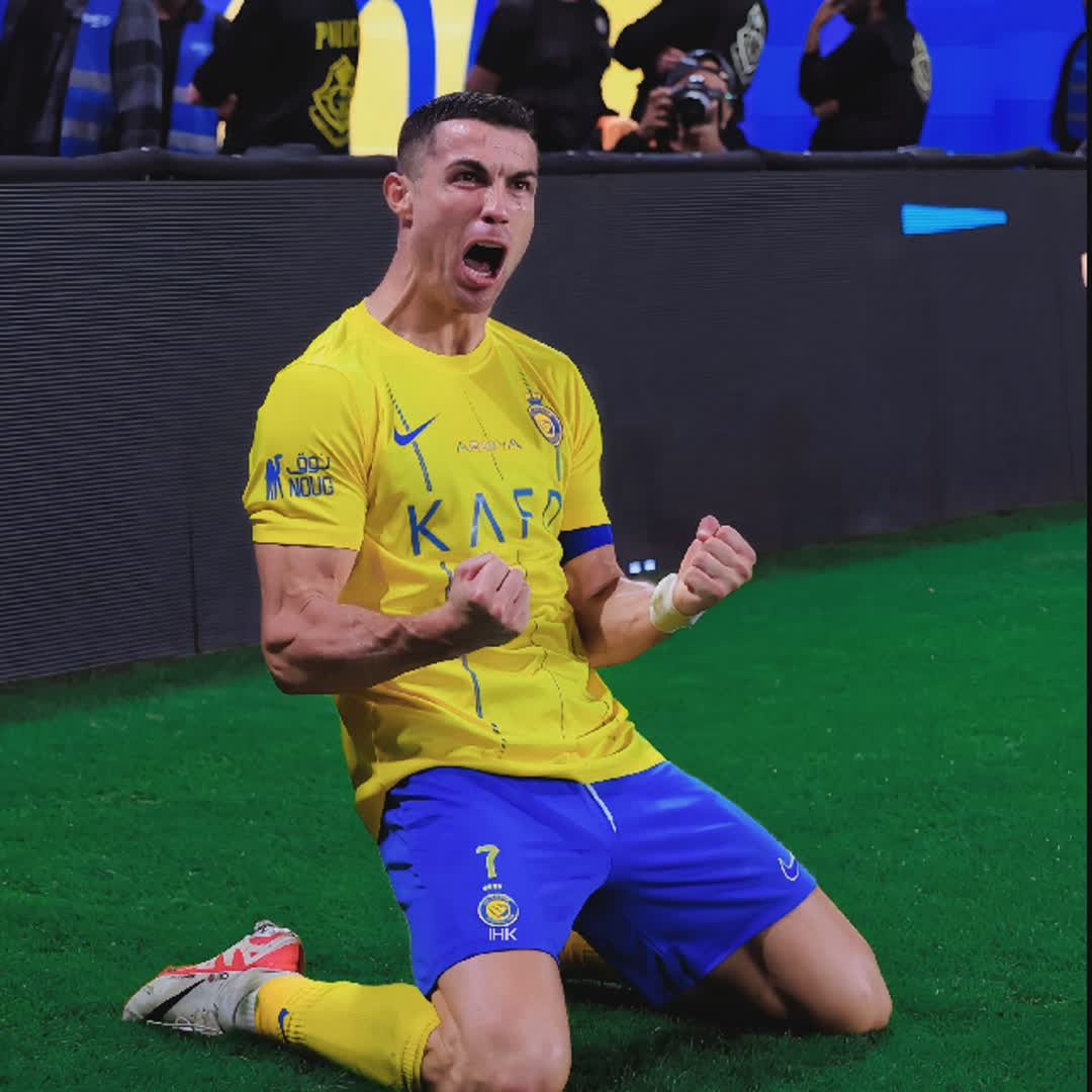Post by Islam Mikhachev: Cristiano Ronaldo 4k Image،backgrounds،soccer،football, realmadrid @buzzer_fan_official @nowbuyfar @sm481688...