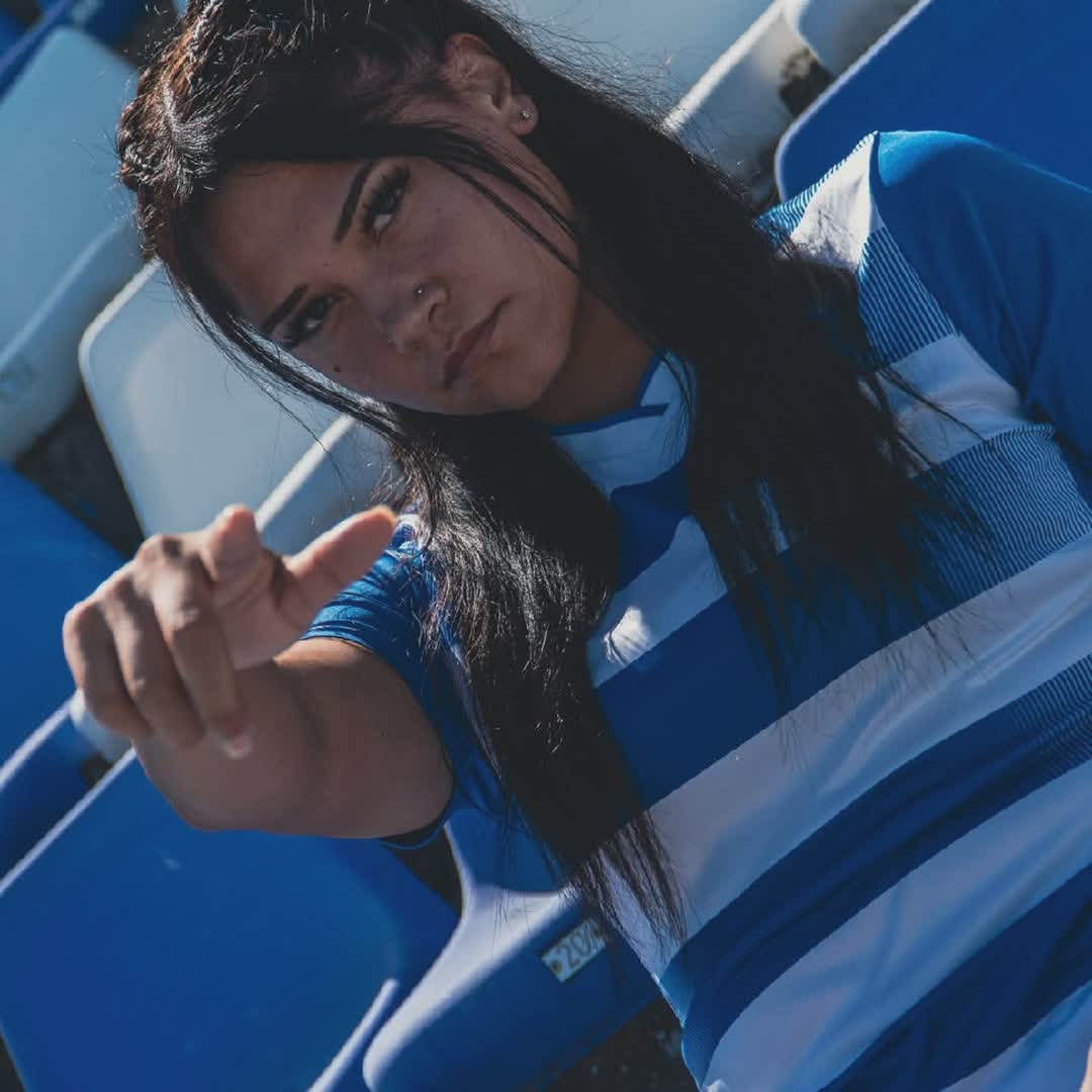 Post by Roko Bugarin: Redovima ŽNK Osijek pridružila se Sabrina Cabrera, dobro nam došla! 🇺🇸⚪🔵 #buzzer #sports #football #soccer #znkosijek
