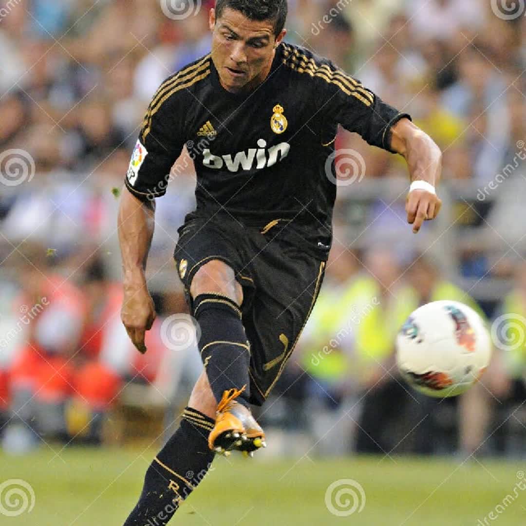 Post by Teshager Tesfaye: The world famou footballer