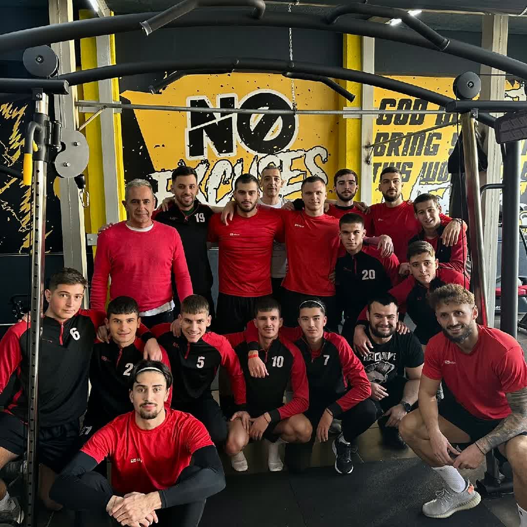 Post by Alden Šetkić: gym vibes ❤️