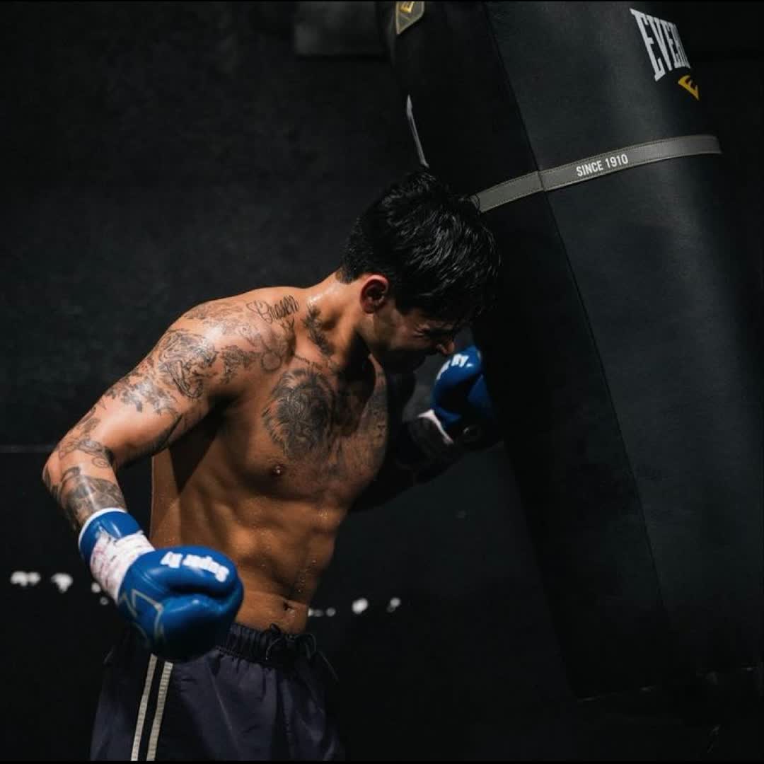 Post by 𝗚𝗘𝗡𝗭 𝗦𝗣𝗢𝗥𝗧 𝖃: Sacrifice 😮‍💨🥊 @jibriilshamsii67 @natalka @1worldofsports @demekegebri39 @devine101 @aniahh5 @wubtayegetachew6...