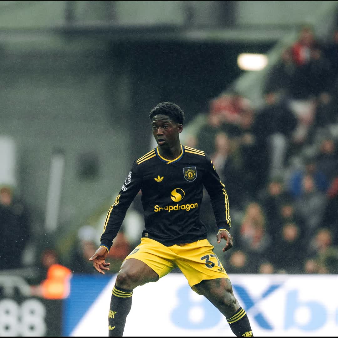 Post by Goodluck yornaamue: One of the best midfielder under Michael Carrick 👏 @z_liverpool_fan @yis44 @wolf1david @buzzkidus @ananya3321...