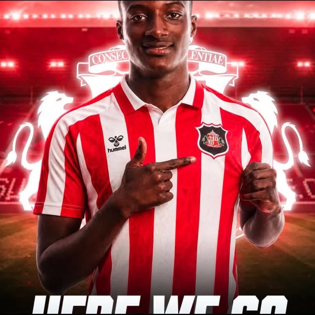 Post by Emmanuel John: 🚨 𝐇𝐄𝐑𝐄 𝐖𝐄 𝐆𝐎! Sunderland agree deal to sign 18 year old striker Juan Riquelme Angulo ⚪️🔴🇪🇨 Deal done for...
