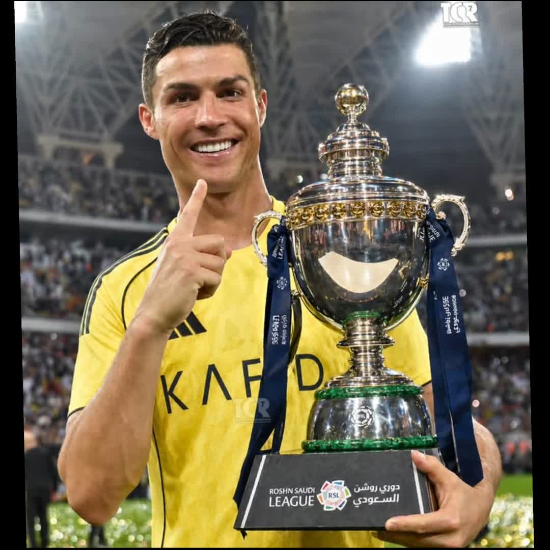 Post by bln Motivator: #football #fyp #viral #buzzer #ronaldo #cristianoronaldo #azs2edro #Cristianronaldo