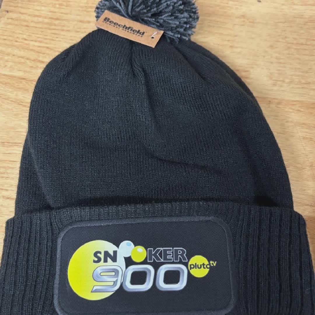 Post by VICTOR SAMUEL: Stay warm #snooker #buzzerfan