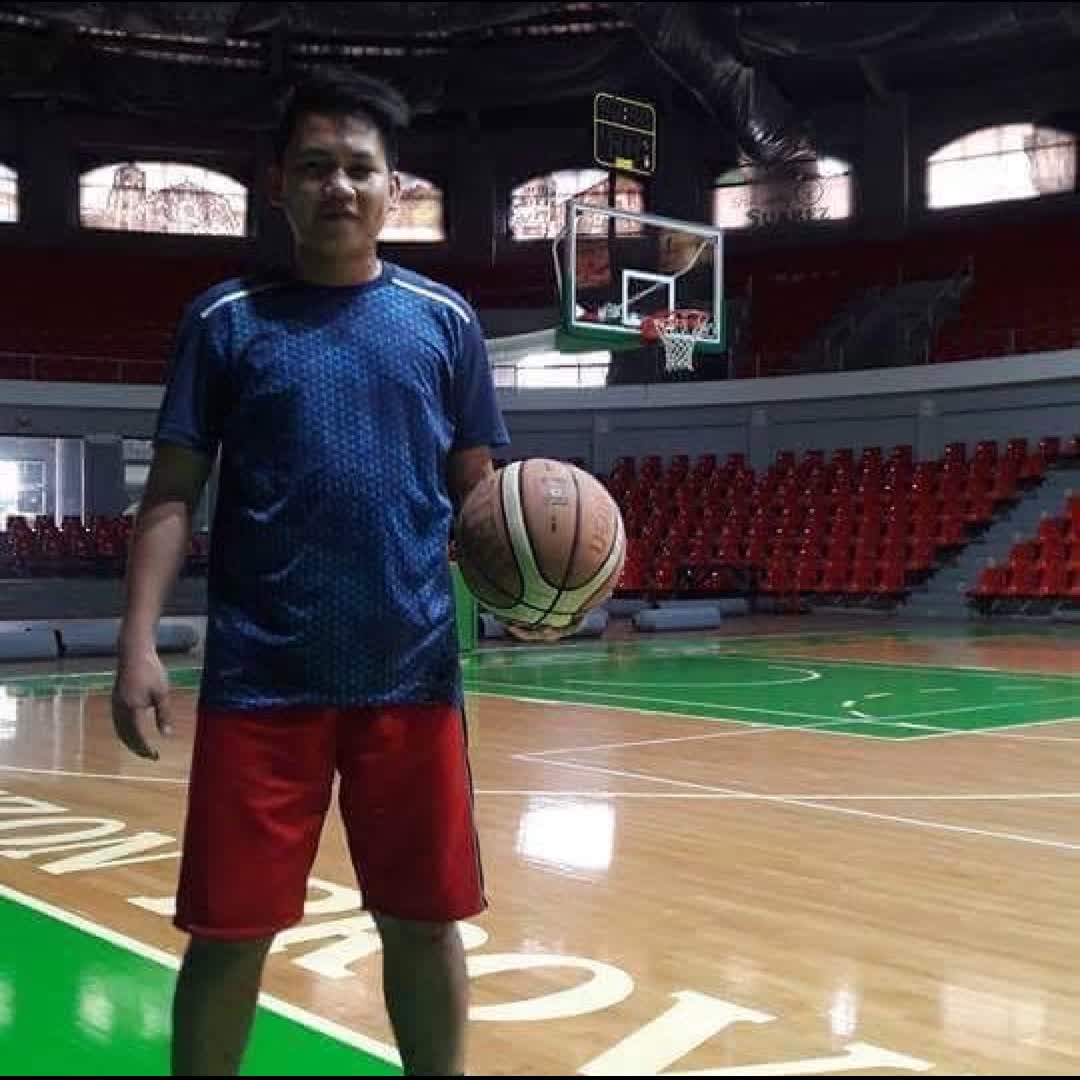 Post by Basketball Naismith: take me back. i miss this days🏀 #buzzer #viral #fyp #sports #Daily