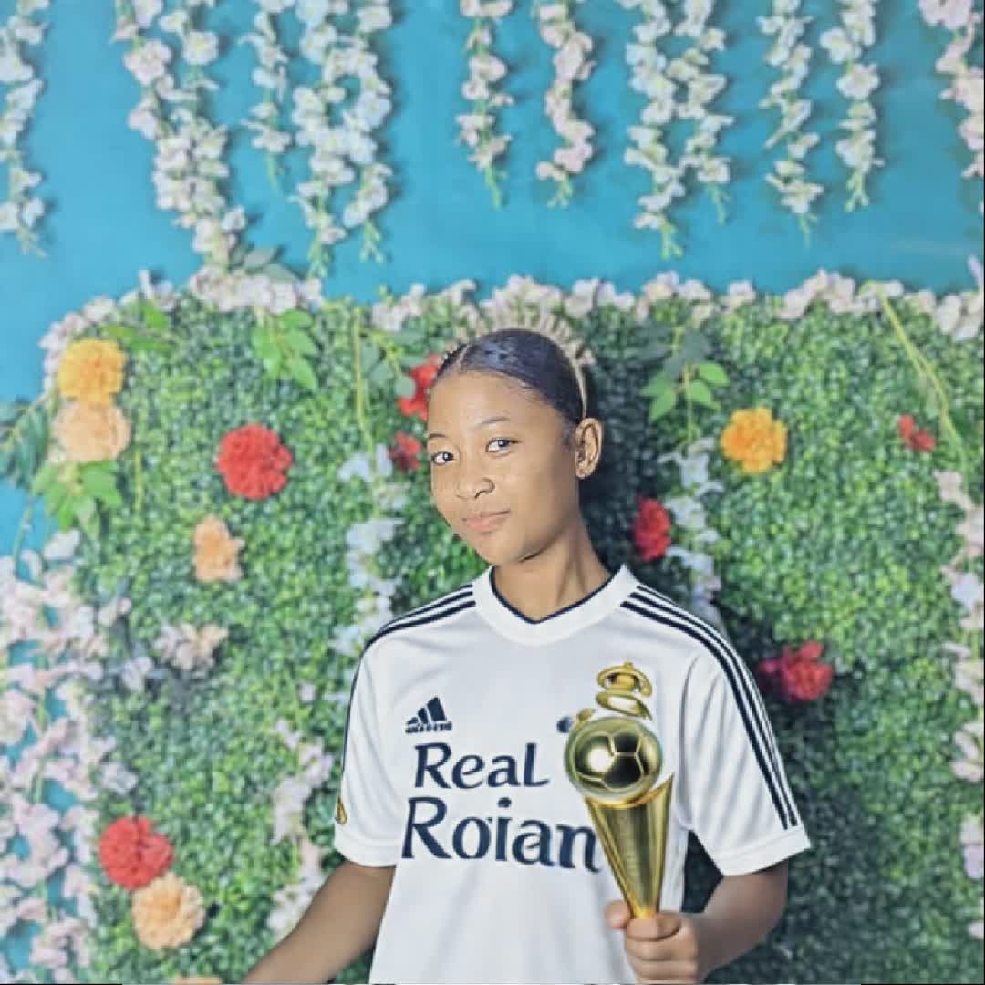Post by Buzzee Official: #viral #sports #football #soccer