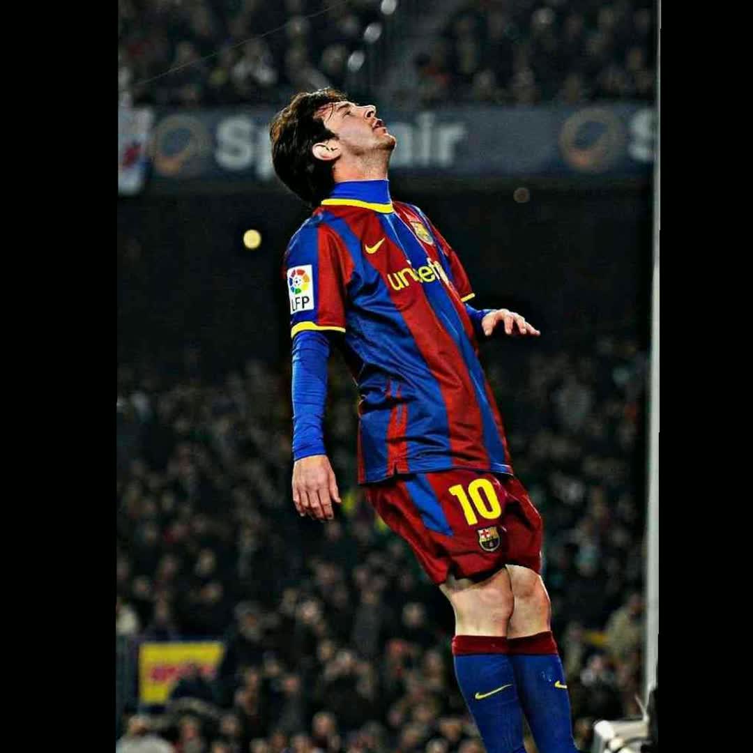 Post by Lio Messi King: #buzzer #viral #fyp #sports #Daily #buzzer_fan_official #football #soccer #trending #Messi #lionelmessi #MessiGOAT...