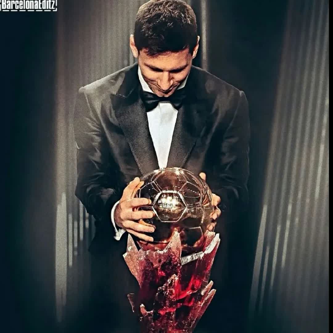 Post by Lio Messi King: #buzzer #viral #fyp #sports #Daily #buzzer_fan_official #football #soccer #Messi #lionelmessi #ronaldo...