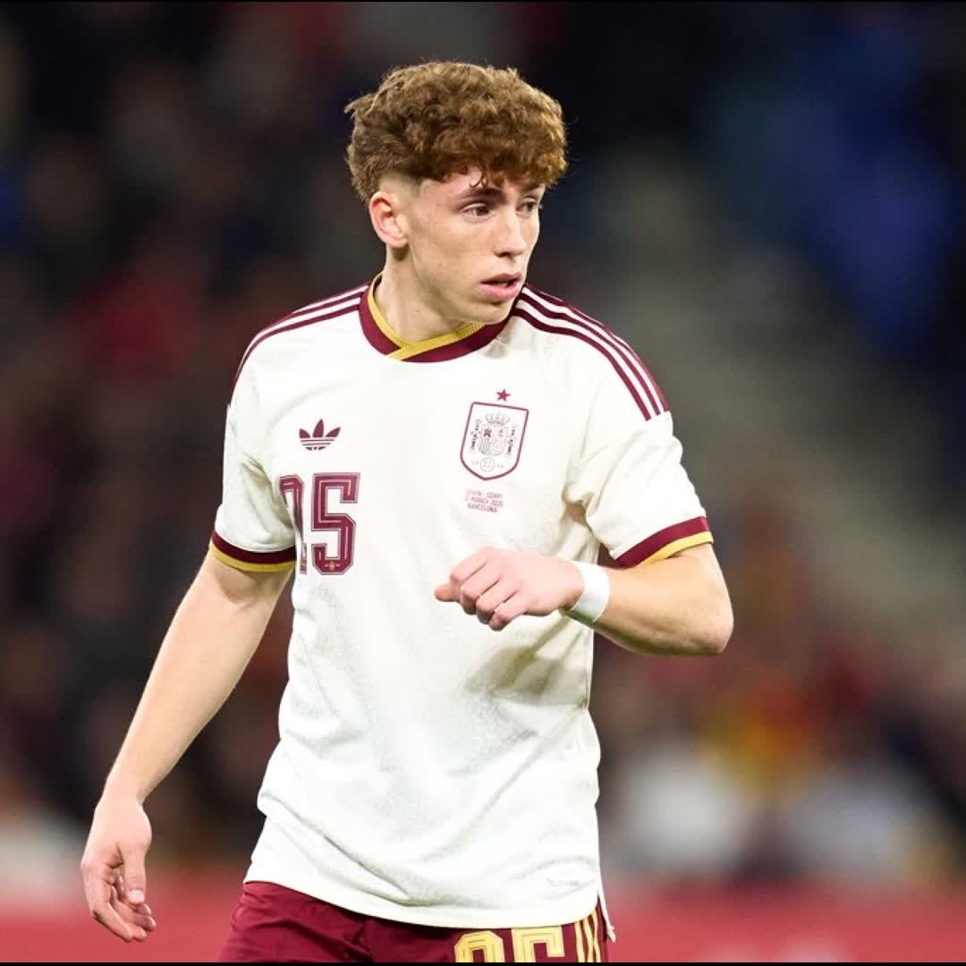 Post by Desire Sports: How Liverpool beat Newcastle to Munoz... Latest: Newcastle thought they had a deal for Victor Munoz before Liverpool...