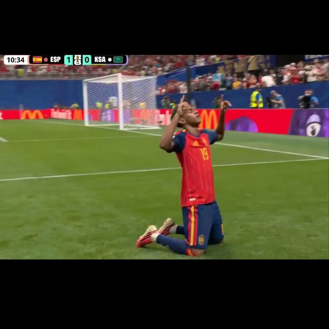 Post by Alamuddin Aba: 🚨🚨🚨 LAMINEEEE!!! LAMINEEEE!!! HE SCORED HIS FIRST WORLD CUP GOAL!!! 🇪🇸🇪🇸 HE REALLY DID IT AFTER 10 MINUTES!!!...