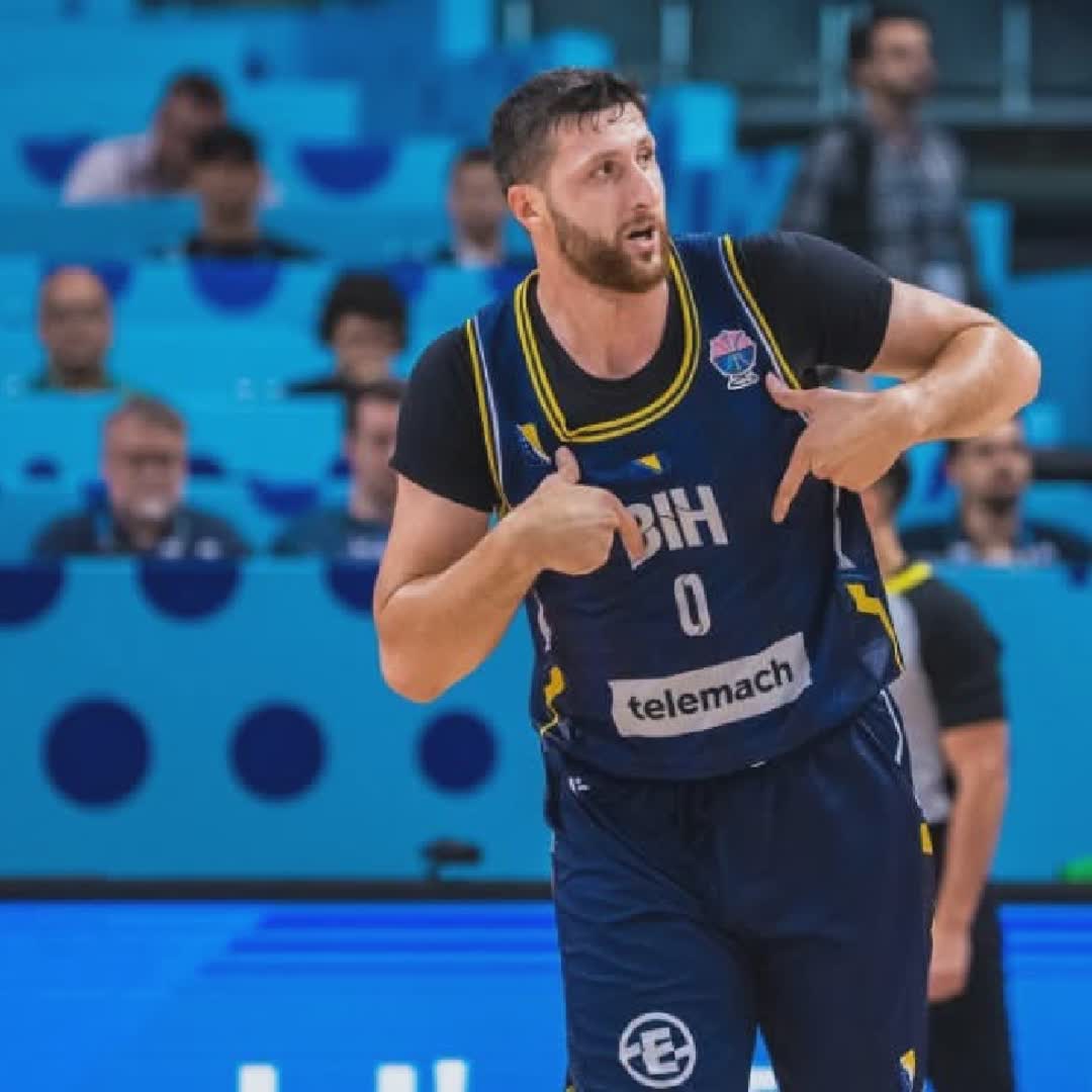 Post by De Rossi: Jusuf Nurkić - Eurobasket 2025 #buzzer #sports #basketball #basketballhighlights #NBA #eurobasket2025 #eurobasket