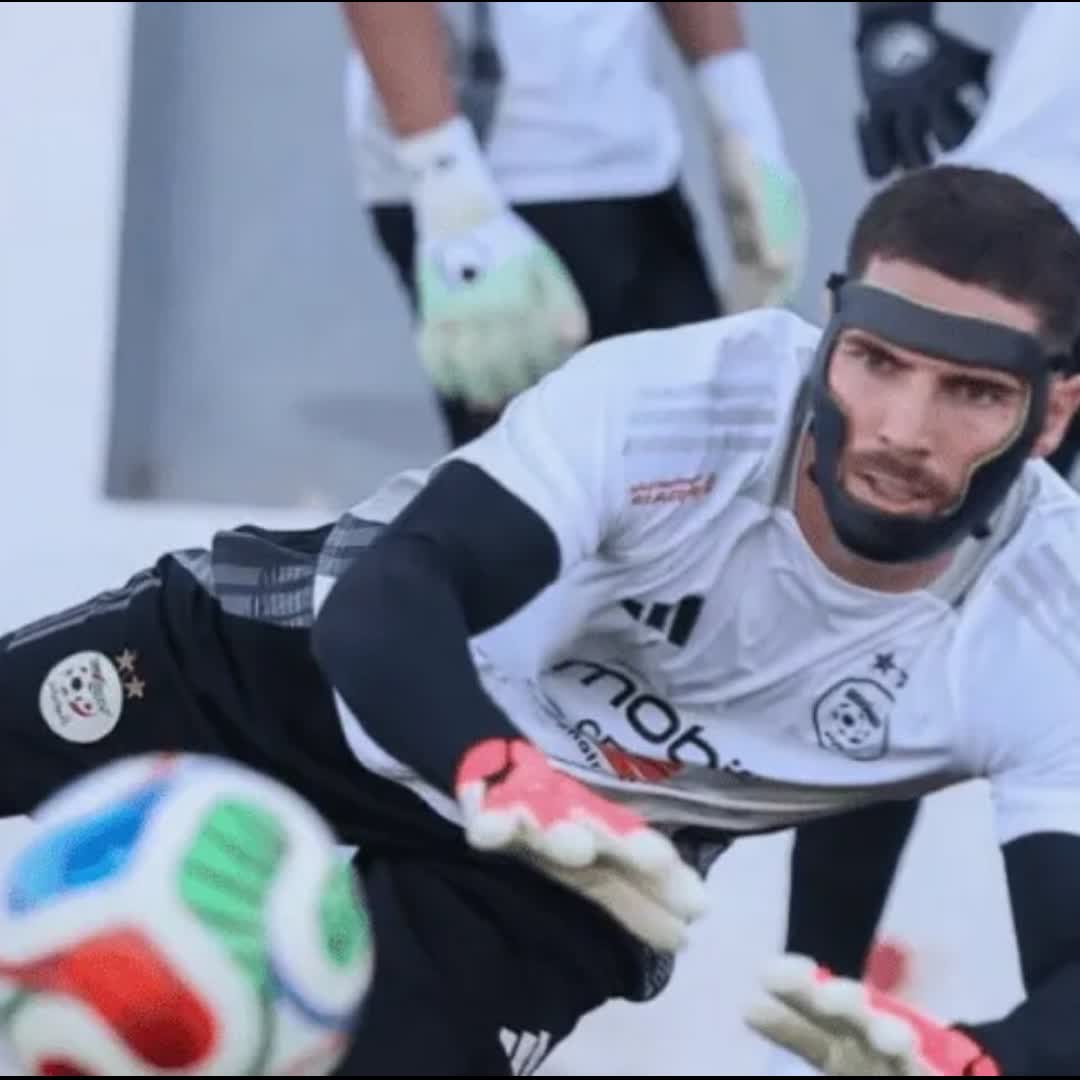 Post by Charles Nwokolo: *FRACTURADO, LUCA ZIDANE USARÁ UNA MÁSCARA Y NO SE PERDERÁ EL DEBUT CON LA SELECCIÓN ARGENTINA* El arquero arrastra...