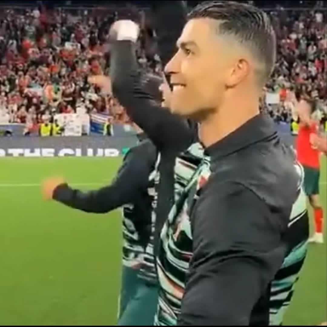 Post by Ronaldo (Cr7): ⚽ የቅዳሜ ጨዋታ ሙድ: የፋኖች ቀን! ቅዳሜ ሲመጣ ለስፖርት አድናቂዎች የተለየ ስሜት ይመጣል። ዛሬ ደግሞ እንደዚሁ ነው—ቴሌቪዥን በፊት መቀመጥ፣ ጓደኞች ጋር መወያየት፣ እና ቡድንህን...