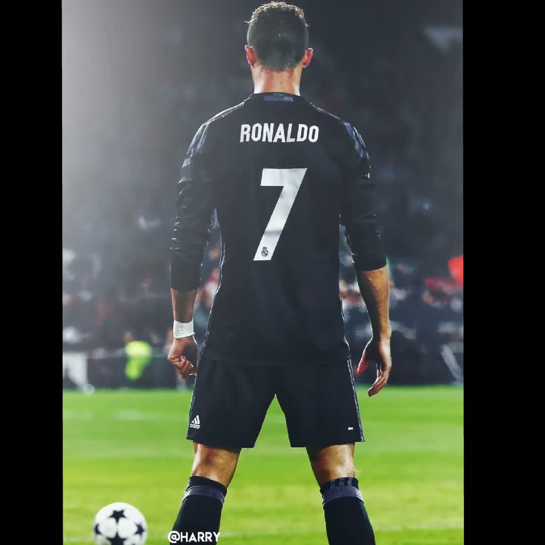 Post by Kick Off: Ronaldo🥰🥰🥰 @beletegetnet21 @heranfeker19 @pezo1122 @belachewzelalem @sportcr7 @nobuhlevalencia @nanatiadugna34...