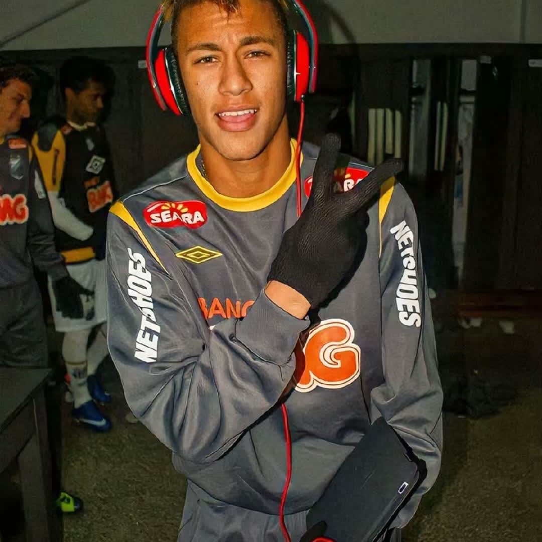 Post by Kick Off: 🥰🥰🥰Neymar @beletegetnet21 @bilo21 @heranfeker19 @kb1 @lazimfuad68 @pezo1122 @belachewzelalem @kaluayaliew158...
