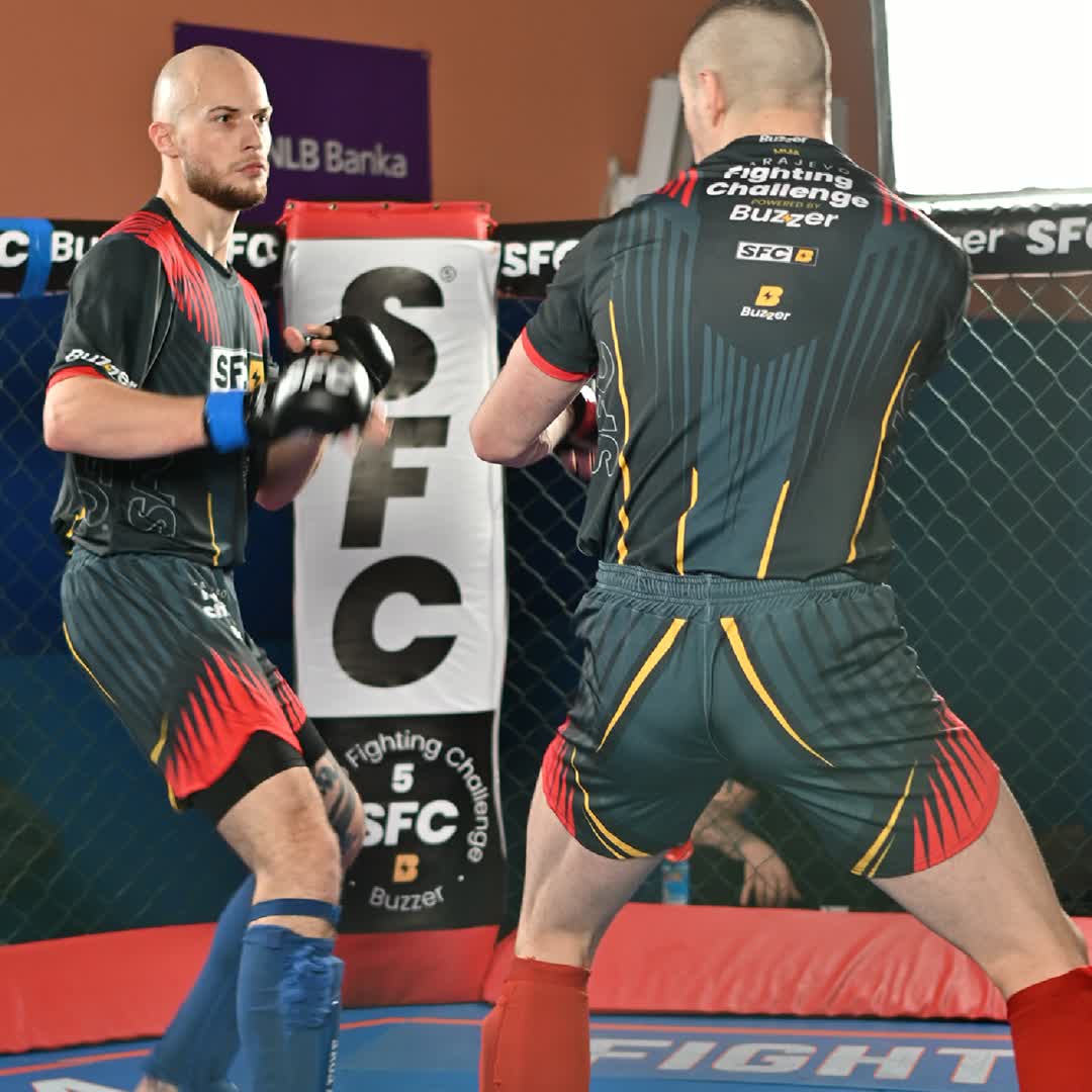 Post by Buzzer Fan: Highlights from SFC 5 🔥 Powered by Buzzer. #SFC #SFC5 #SarajevoFightingChallenge #FightNight #CombatSports...
