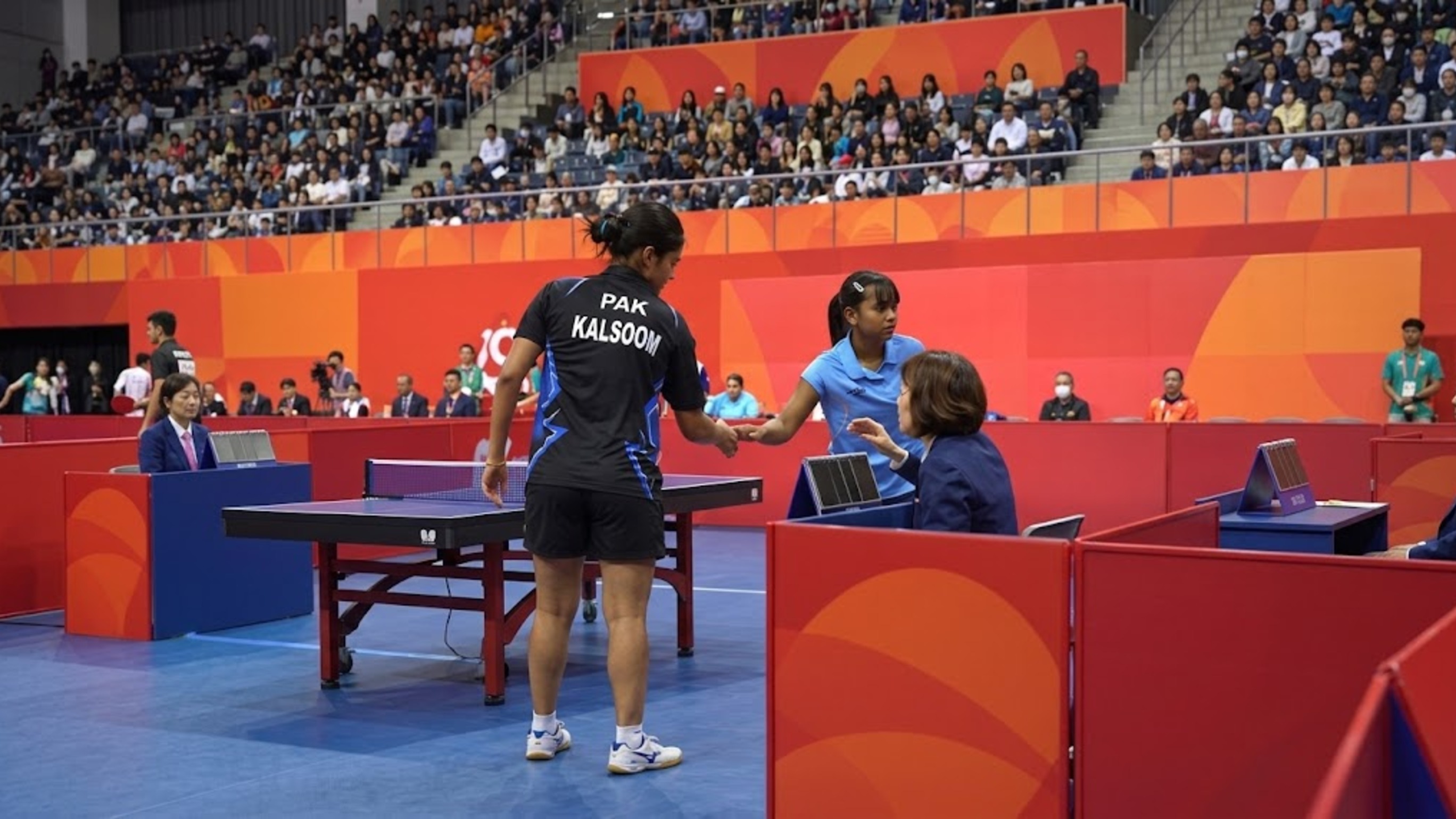 India and Pakistan Played Again. This Time, They Shook Hands.