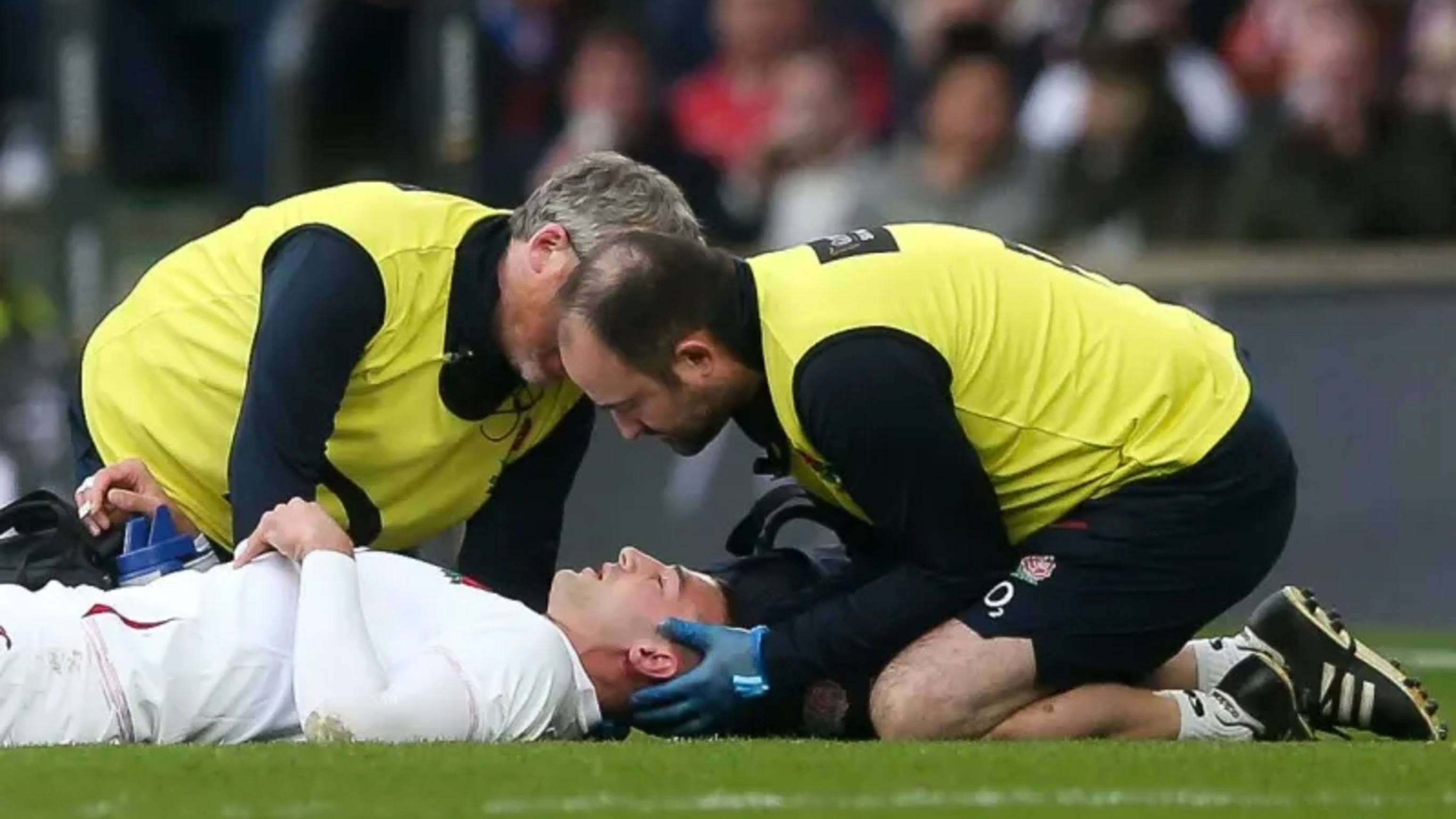 World Rugby Is Fighting 1,000 Brain-Damaged Former Players in Court