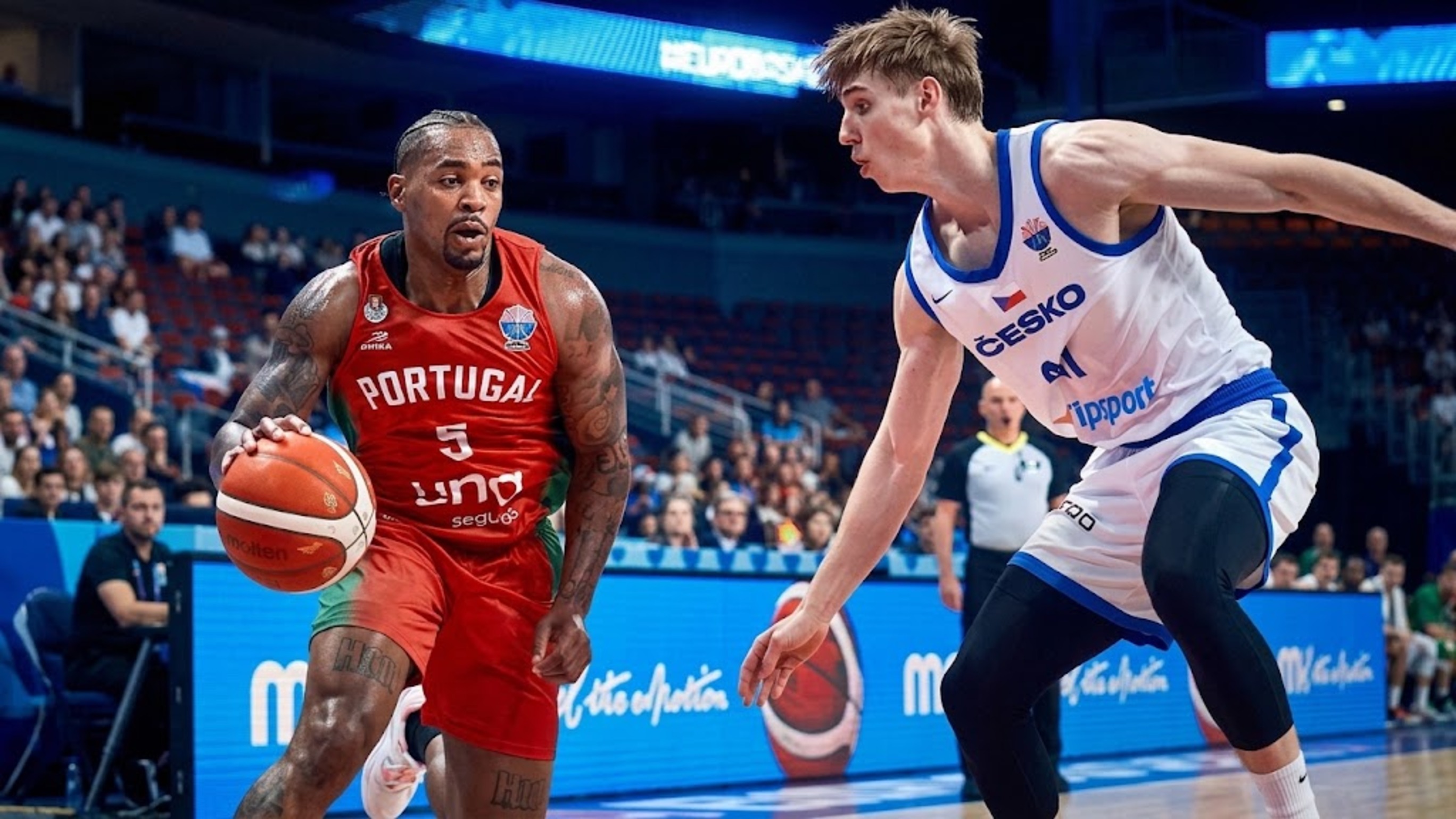 Basketball's Calendar Has Become a Genuine Turf War. Nobody's Fully Won It Yet.