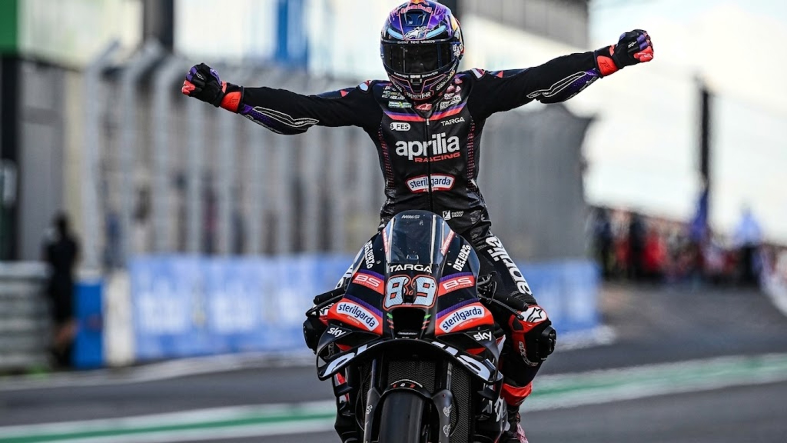 Jorge Martin Led the MotoGP Championship With an Arm He Couldn't Fully Trust