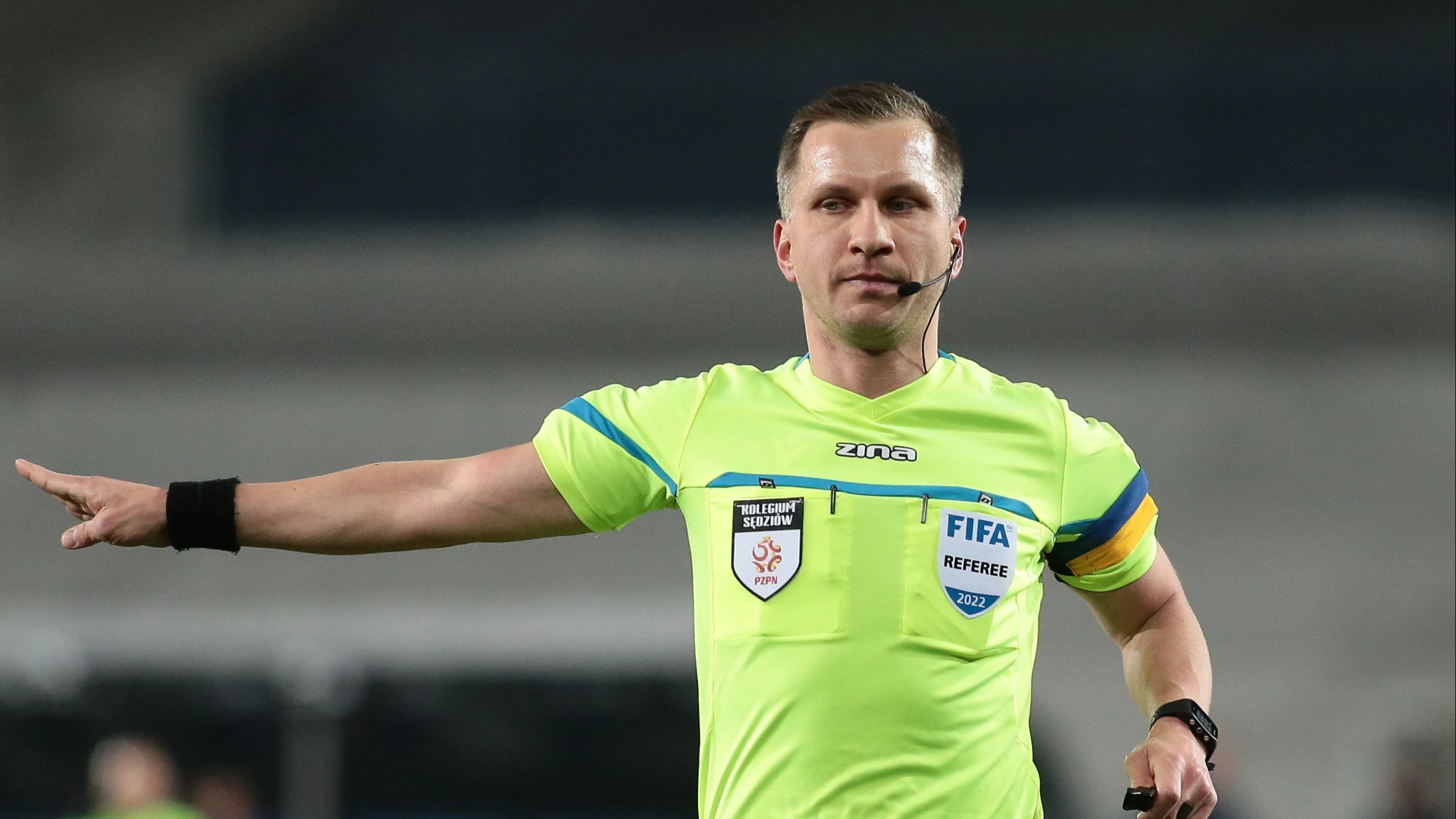 Home Advantage Isn’t About the Crowd Lifting Players, It’s About the Referee