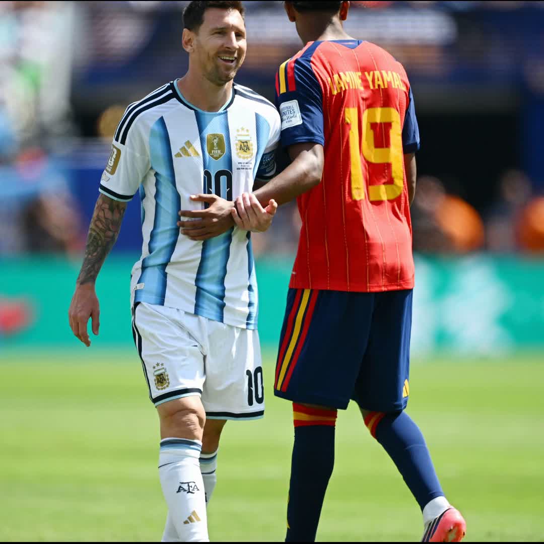 Post by Hamza Aman: #buzzer #viral #fyp #sports #Daily #football #buzzer_fan_official #soccer #trending #Game #foryou #basketball...